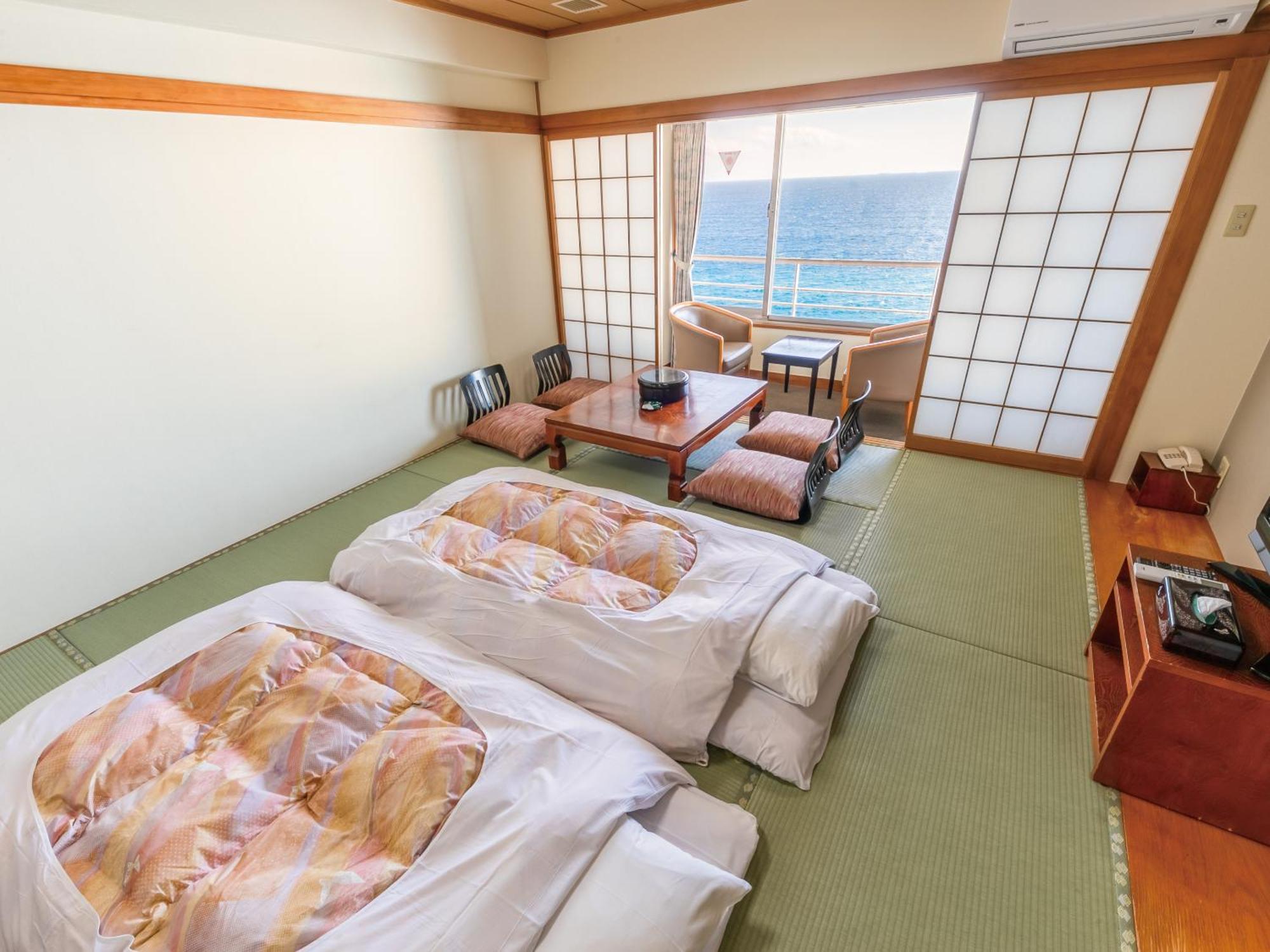 Apartamento estudio de 34 m² en Higashiizu, con 1 baño privado. Habitación foto